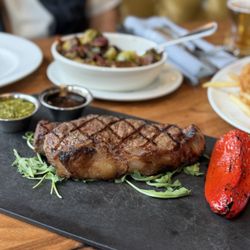 Norman Rose Tavern - NY steak!!