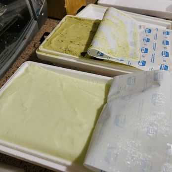 Bianco Nero Gelato - Mint on the left, Pistachio on the right - Gelato Near Me - Queens, New York