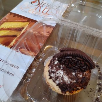 Sweet Red Peach - Bakeries Near Me - Inglewood, California Sweet Red Peach - Bakeries Near Me - Inglewood, California