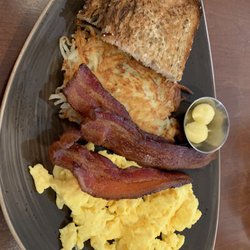 Lela - Eggs, bacon, hash brown, and toast