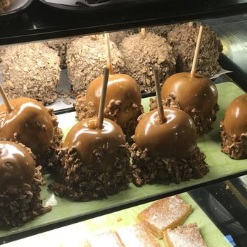 Centifonti's Restaurant - Desserts Near Me - La Mesa, California