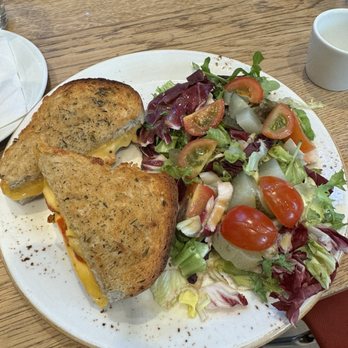 Amalies Hage - Cafes Near Me - Bergen, 12 Amalies Hage - Cafes Near Me - Bergen, 12
