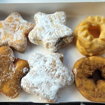 Dunkin' - It's almost the 4th and my local DDs is getting in the holiday spirit! - Coffee & Tea Near Me - Avon Park, Florida Dunkin' - It's almost the 4th and my local DDs is getting in the holiday spirit! - Coffee & Tea Near Me - Avon Park, Florida