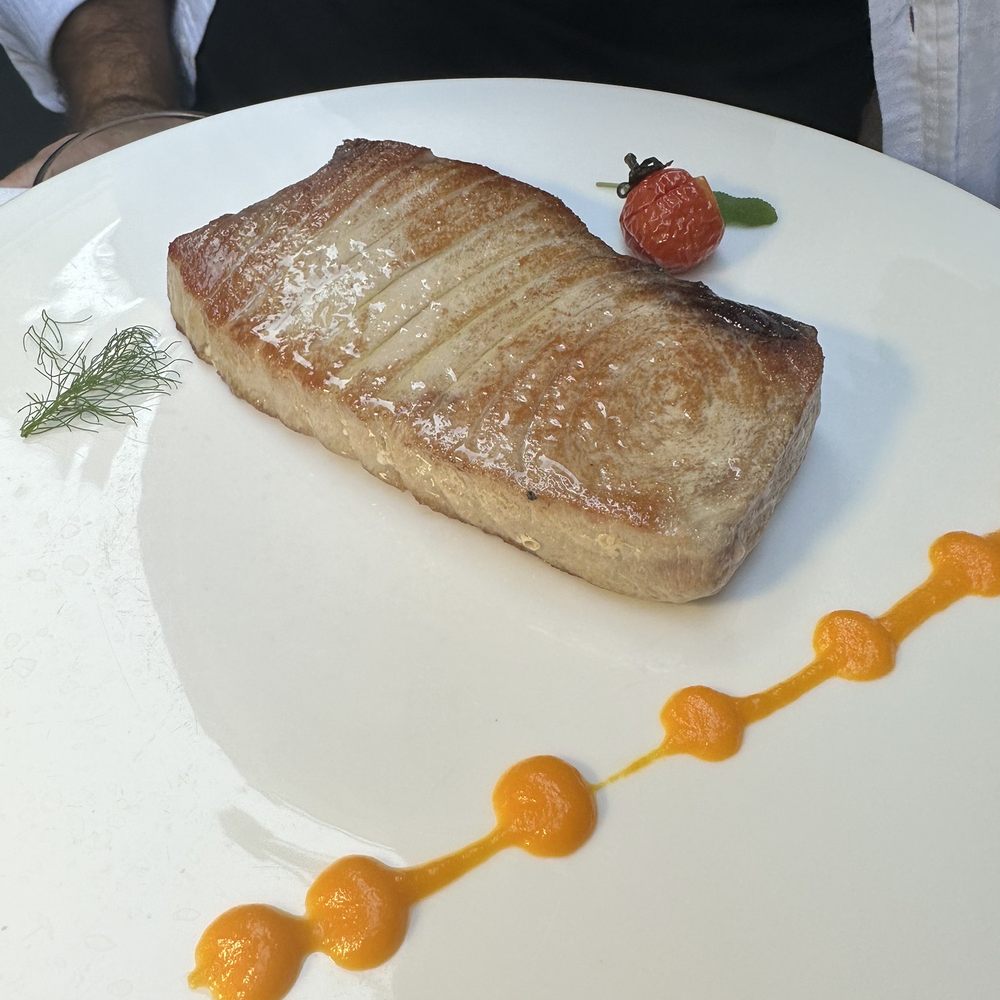 Trattoria Mamma Rosa - Fish of the day. Tuna - Trattorie Near Me - Taormina, Maine Trattoria Mamma Rosa - Fish of the day. Tuna - Trattorie Near Me - Taormina, Maine