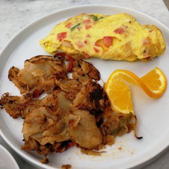 Sparrow Cafe - Omelette made to order with potatoes - Cafes Near Me - Malibu, California Sparrow Cafe - Omelette made to order with potatoes - Cafes Near Me - Malibu, California