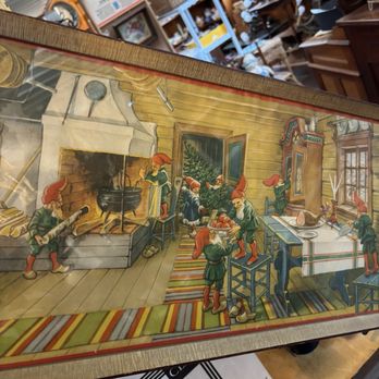 Red Rooster Antiques - Antiques Near Me - Cayuga, New York Red Rooster Antiques - Antiques Near Me - Cayuga, New York