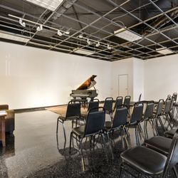Faust Harrison Pianos - Inside Store