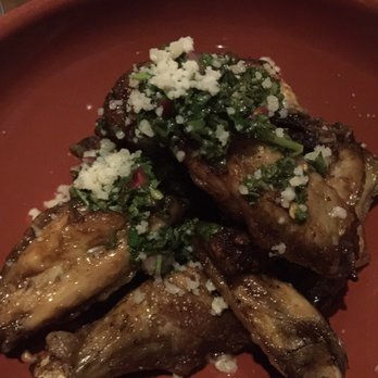Doc B's Restaurant + Bar - Organic chicken wings - New American Near Me - Chicago, Illinois