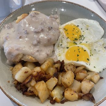 First Watch - Biscuits and Turkey Gravy - Breakfast & Brunch Near Me - Chantilly, Virginia