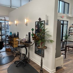 L'eau de Vie Salon & Spa