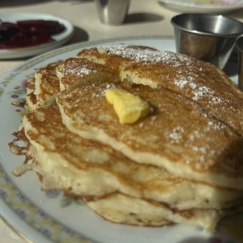Janet's Café & Bakery - The pancakes of your dreams - Bakeries Near Me - Richmond, Virginia Janet's Café & Bakery - The pancakes of your dreams - Bakeries Near Me - Richmond, Virginia