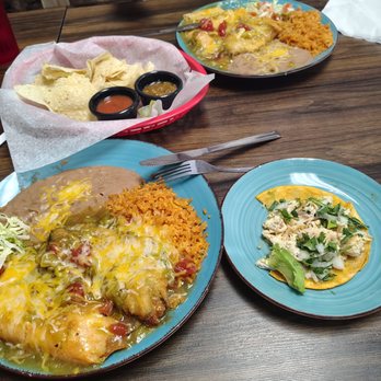 Ramona's Mexican Café - Mexican Near Me - Albuquerque, New Mexico