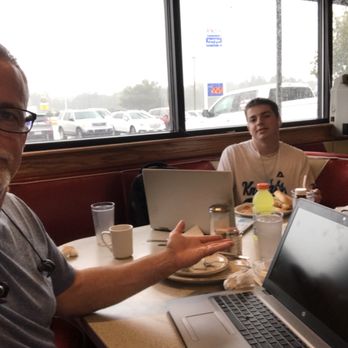 Sadler Milestone Diner - Diners Near Me - Dunn, North Carolina