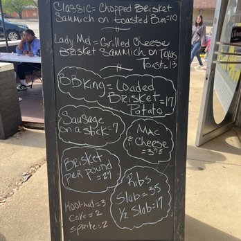 Smith Spot BBQ - The board of what they have today until SOLD OUT - Barbeque Near Me - Garland, Texas Smith Spot BBQ - The board of what they have today until SOLD OUT - Barbeque Near Me - Garland, Texas