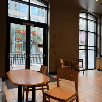 Starbucks - Coffee & Tea Near Me - Orlando, Florida Starbucks - Coffee & Tea Near Me - Orlando, Florida