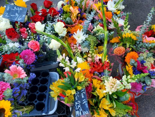 State Street Farmers Market by null