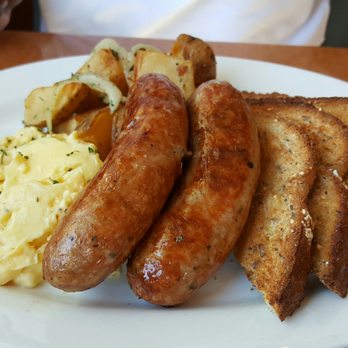 Banknote Bar - scrambled eggs with sausage - great portions! - American Near Me - Toronto, Ontario