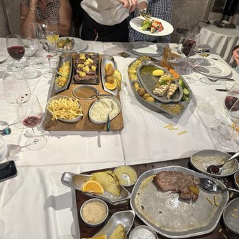 Oxalá Restaurante - Portuguese Near Me - Ovar, 01