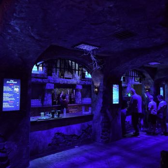 Das Stakehaus - Bar and food ordering - Steakhouses Near Me - Orlando, Florida