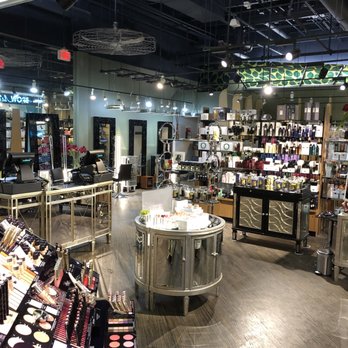 Piana - Hair Salons Near Me - Annapolis, Maryland Piana - Hair Salons Near Me - Annapolis, Maryland