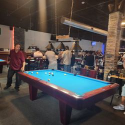 Betsy's Billiards - Inside