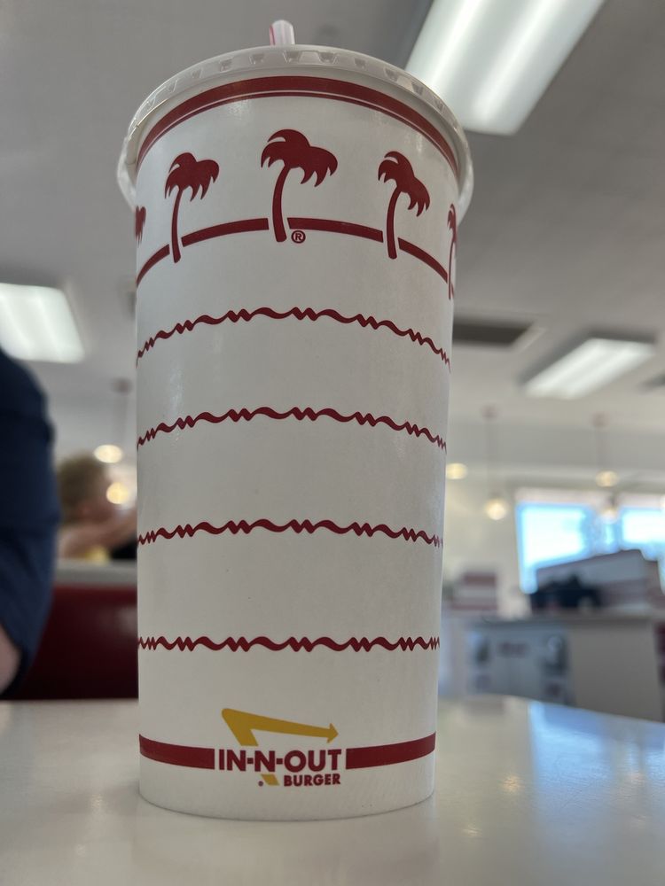 In-N-Out Burger Logo
