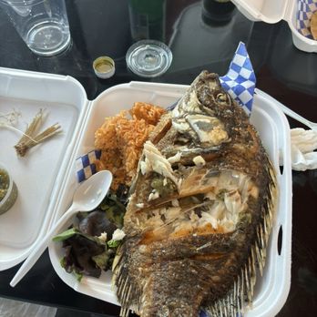 El Pescado Grande - Mojarra Frita - Seafood Near Me - Los Angeles, California El Pescado Grande - Mojarra Frita - Seafood Near Me - Los Angeles, California