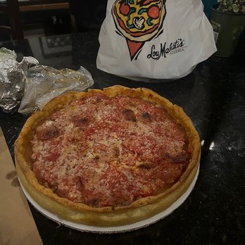 Lou Malnati's Pizzeria - Pizza Near Me - Chicago, Illinois Lou Malnati's Pizzeria - Pizza Near Me - Chicago, Illinois