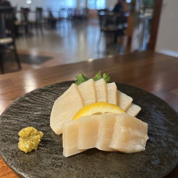 Sasabune Glendale - Pen shell (limited) - Sushi Bars Near Me - Glendale, California