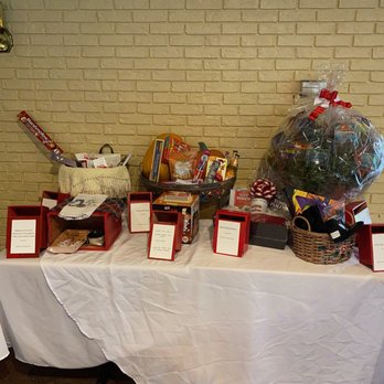 The Nines at Western Turnpike - Raffle items display - Venues & Event Spaces Near Me - Guilderland, New York The Nines at Western Turnpike - Raffle items display - Venues & Event Spaces Near Me - Guilderland, New York