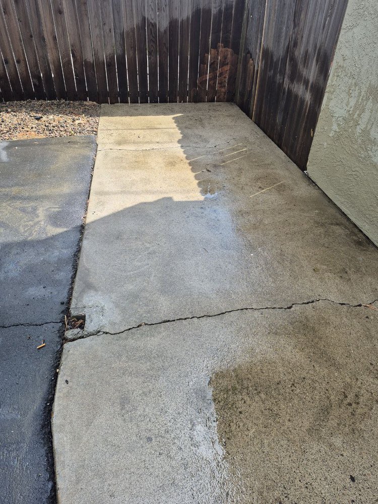 Slide of Cleaning Gutters Service