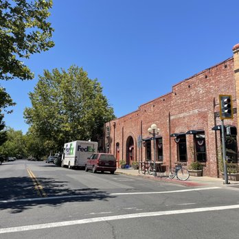 Evangeline - Evangelines - Cajun/Creole Near Me - Calistoga, California