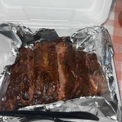 Hungry Bear BBQ - The best thing on the menu. The ribs.