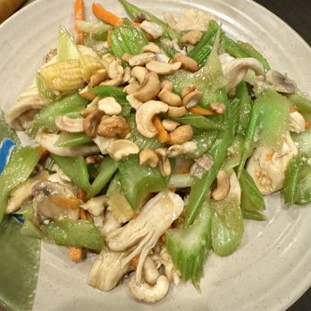 Ho Wan Noodle Shop - Cashew chicken - Chinese Near Me - Lakeside, California Ho Wan Noodle Shop - Cashew chicken - Chinese Near Me - Lakeside, California