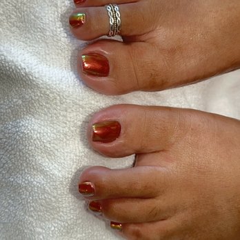 Magic Beauty Salon - Deluxe pedi with unicorn chrome over pink polish - Nail Salons Near Me - Vallejo , California Magic Beauty Salon - Deluxe pedi with unicorn chrome over pink polish - Nail Salons Near Me - Vallejo , California