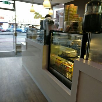 Ice Gem Gelato - Cakes on display - Desserts Near Me - Solihull, XWM