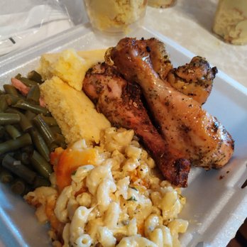 Kinya's Catering and Delivery - chicken, macaroni, and green beans - Caterers Near Me Kinya's Catering and Delivery - chicken, macaroni, and green beans - Caterers Near Me
