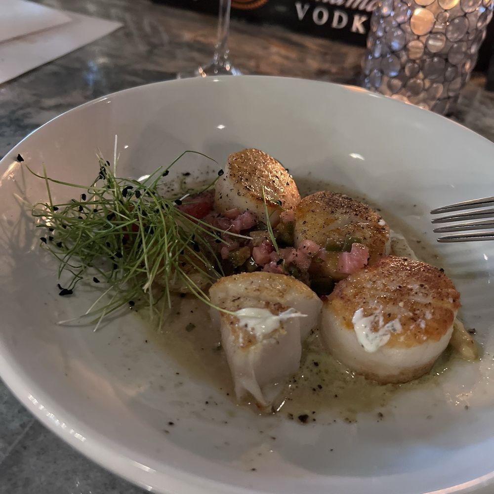 St John's Restaurant - My scallops - New American Near Me - Chattanooga, Tennessee St John's Restaurant - My scallops - New American Near Me - Chattanooga, Tennessee
