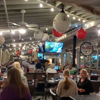 Poseidon Coastal Cuisine - Bar area - Seafood Near Me - Hilton Head Island, South Carolina Poseidon Coastal Cuisine - Bar area - Seafood Near Me - Hilton Head Island, South Carolina
