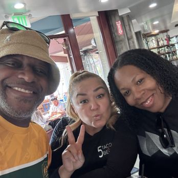 5 Tacos and Beers - Saying hello to to one of our favorites, Jeanine - Tacos Near Me - Walnut Creek, California 5 Tacos and Beers - Saying hello to to one of our favorites, Jeanine - Tacos Near Me - Walnut Creek, California