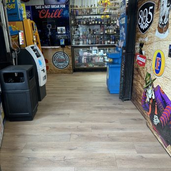 Floor Bros - Finished entrance after install - Flooring Near Me Floor Bros - Finished entrance after install - Flooring Near Me
