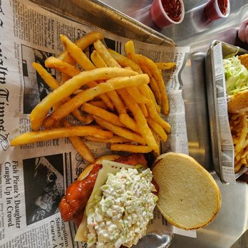 The Alcove - Garcia chicken sandwich - Sandwiches Near Me - Pittsburgh, Pennsylvania The Alcove - Garcia chicken sandwich - Sandwiches Near Me - Pittsburgh, Pennsylvania