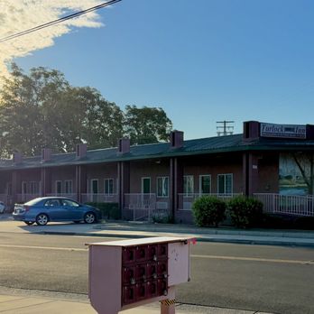 Turlock Inn - Hotels Near Me - Turlock, California