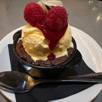 Wildwood Kitchen & Bar - New American Near Me - Sacramento, California Wildwood Kitchen & Bar - New American Near Me - Sacramento, California