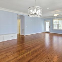 Hardwood Giant