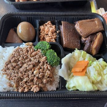The Bento Box - Stew pork bento - Taiwanese Near Me - Milpitas, California The Bento Box - Stew pork bento - Taiwanese Near Me - Milpitas, California