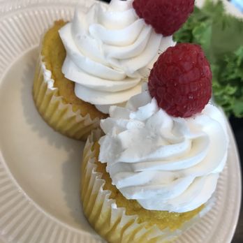 Catering By Scott - Free dessert!! - Delis Near Me - Columbus, Ohio