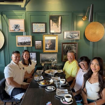 Salt & Pearl - Family photo! :) - Seafood Near Me - Redondo Beach, California Salt & Pearl - Family photo! :) - Seafood Near Me - Redondo Beach, California