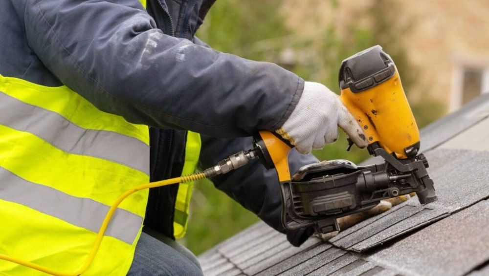 Slide of RRCA Roofing and Solar