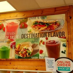 Tropical Smoothie Cafe